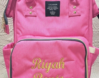 Mochila con monograma para pañales: bolsa multifuncional para viajes.