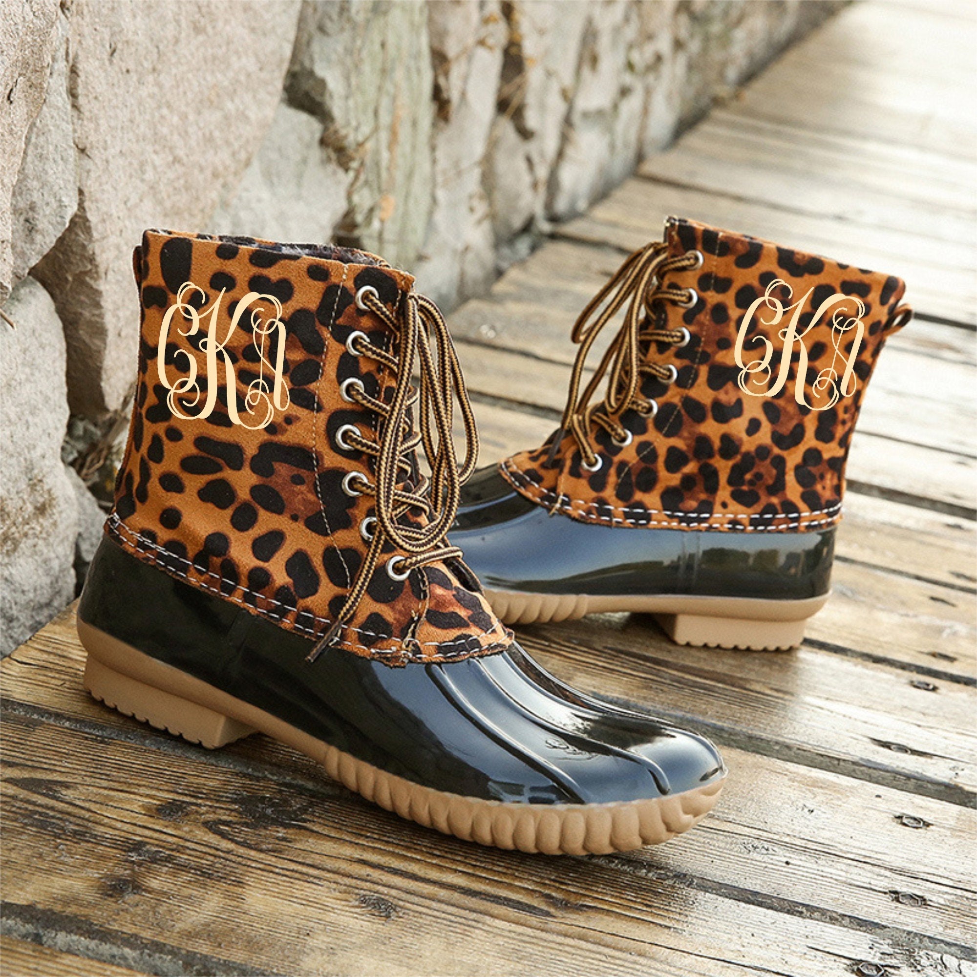 short duck boots