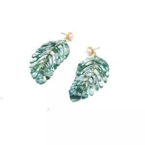 Leaf Resin Drop Earrings in Green Chandelier Earrings Green Earrings Green Drop Earrings Women's Earrings Womens Jewelry image 3