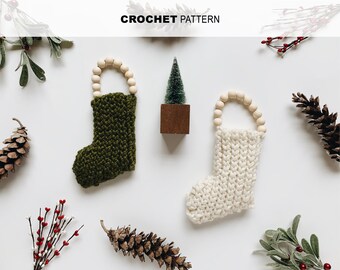 Crochet Pattern // Beaded Mini Stocking