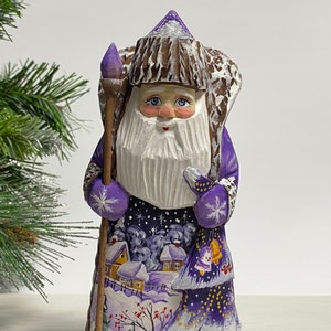 Hand carved Santa Claus figurine, wooden Santa figure, wood carving Ukrainian Christmas decor 7.4 inch (18.5 cm)