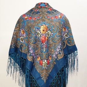 Bufanda Babushka con flecos, chal de piano ucraniano, bufanda cuadrada eslava, tela floral folclórica