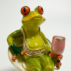 Frog trinket box, animal jewelry box, frog figurine, enameled metal box with Swarovski crystals 3.4 inch (8.5 cm)