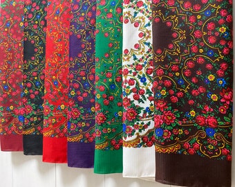Ukrainian kokum scarf, babushka piano boho shawl, Slavic square head scarf, floral fabric