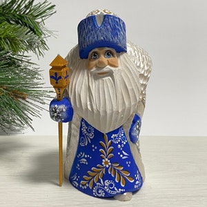 Hand carved Santa Claus figurine, wooden Santa figure, wood carving Ukrainian Christmas decor 5.6 inch (14 cm)