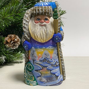 Wooden Santa Claus figurine, hand carved Santa figure, wood carving Father Frost, Ukrainian Christmas gift 7.6 inches (19 cm)