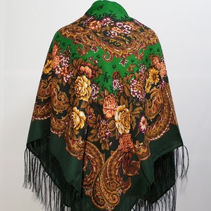 Bufanda Babushka con flecos, chal de piano ucraniano, bufanda cuadrada eslava, tejido floral popular