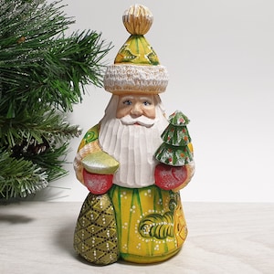 Hand Carved Wooden Santa Claus Figurine, Hand Painted Santa Figure, Santa Doll Father Frost Wood Carving 6 inch (15 cm)
