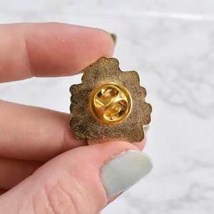 Pins "Lo desempaquetaré en terapia" - Pin divertido sobre salud mental para mochila - Pin esmaltado para ansiedad o depresión - Lindo accesorio - Regalos para personas con TDAH imagen 2
