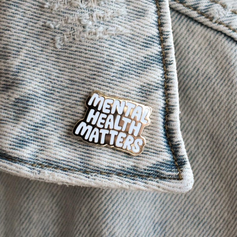 Mental Health Matters Enamel Pin For Backpacks - Social Worker Pin For Lanyard -Cute Teacher Pins For Mental Health Awareness-Psychology Pin immagine 3
