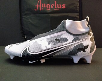 custom cleats canada