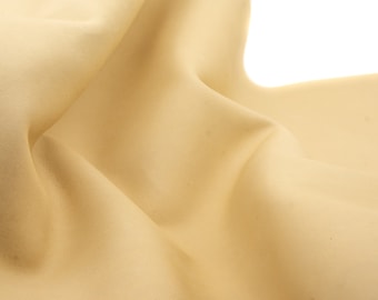 Vegetable tanned leather sheets of 1.2mm/3oz. Full grain, veg tan pieces for tooling