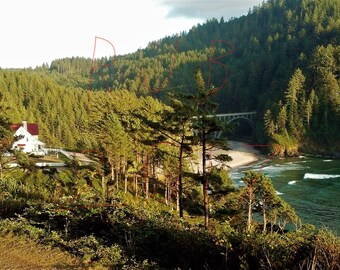 Heceta Head Lightkeeper's House and bridge, Oregon - Digital Download