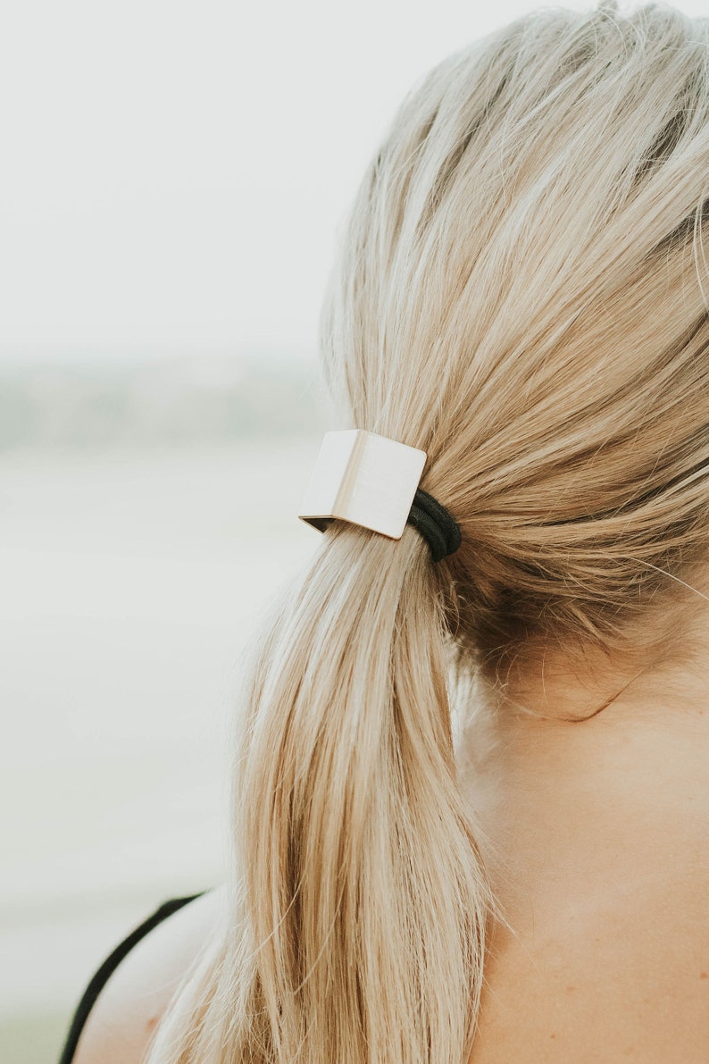 Geometric square ponytail holder elastic Minimalist hair tie in gold or silver Metal hair elastic ponytail holder hair band image 2