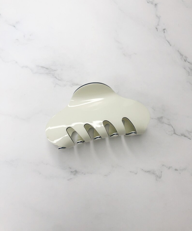 Oval off-white hair claw clip clamp Minimalist hair accessories for everyday simple thick or thin hair texture image 8