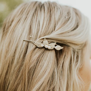 Laurel Leaves Pearl Bead Hair Clip image 1