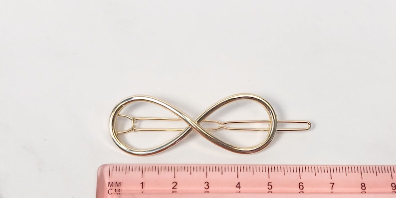 Geometric Minimalist hair clip Bohemian hair clip Circle Vintage hair clip Trendy stylish hair clip Fun numerical Simple everyday hair clip