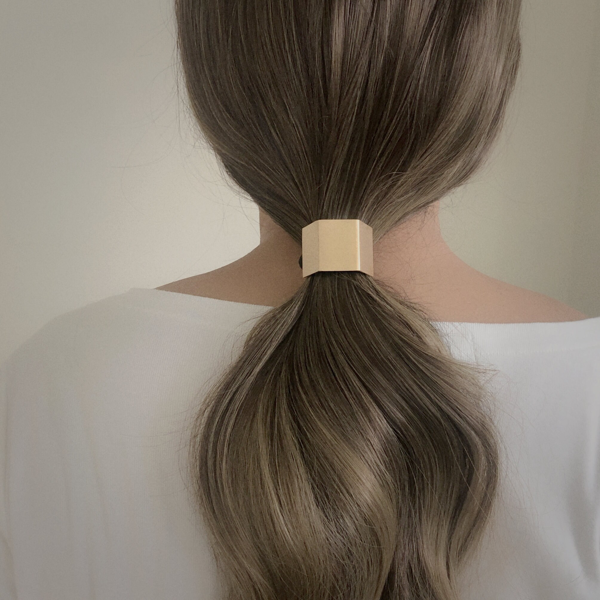 Ponytail Holder Square Plastic Weight Cube Hair Tie Elastic Band