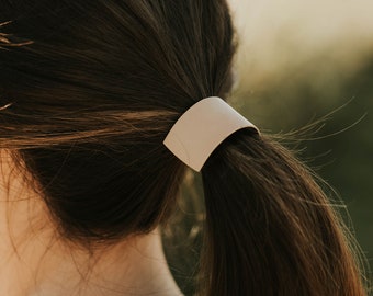 Minimalist ponytail holder elastic hair tie, Lightweight half-dome ponytail holder, Simple everyday ponytail holder