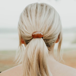 Minimalist oval geometric shape ponytail holder hair tie