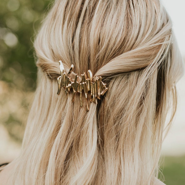 Minimalist artistic gold irregular shape hair barrette, Half updo hairstyle hair accessories, Large gold hair clip hair barrette