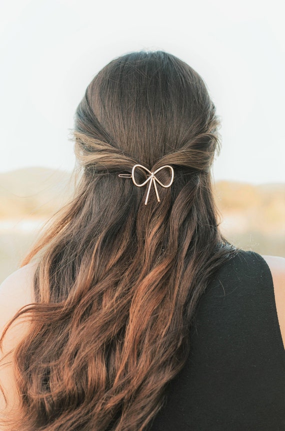 Minimal Bow-shaped Hair Clip Hair Accessories Everyday Cute 