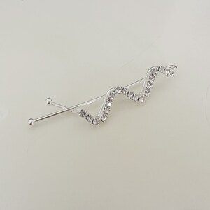 Dainty faux diamond wavy bobby pin for women's hair accessories image 6