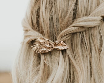 Three leaves hair barrette, Half updo hair accessories, Minimal boho elegant woodland botanical hair accessory for half updo