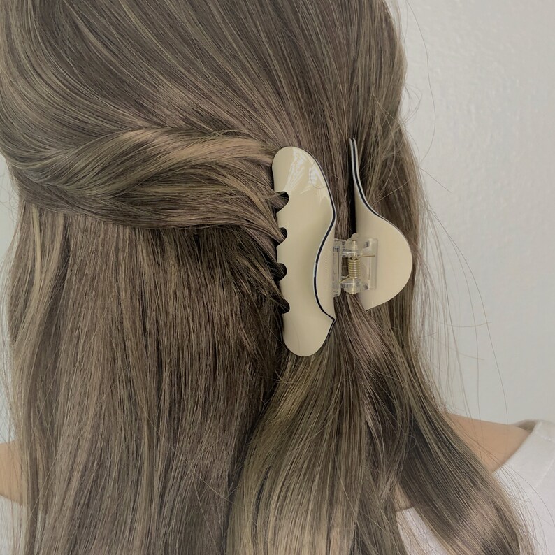 Oval off-white hair claw clip clamp Minimalist hair accessories for everyday simple thick or thin hair texture image 1