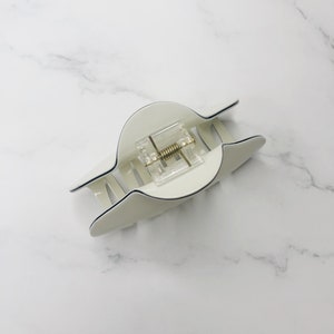 Oval off-white hair claw clip clamp Minimalist hair accessories for everyday simple thick or thin hair texture image 3