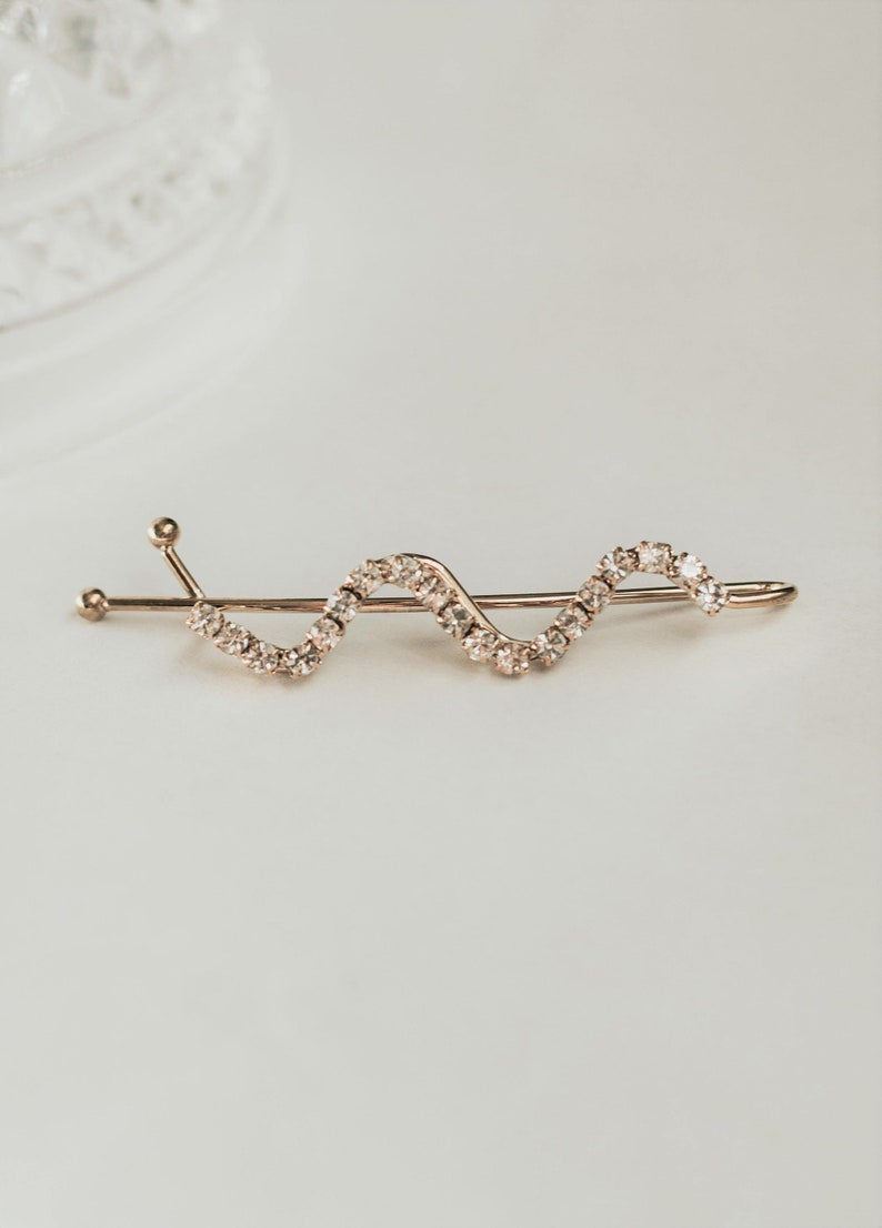 Dainty faux diamond wavy bobby pin for women's hair accessories Gold