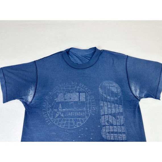 Vintage 1992 USA Basketball T-Shirt Large Blue NB… - image 8