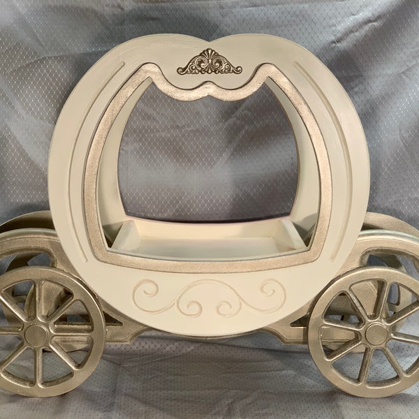 Princess Poppy Pumpkin Carriage Prop with revolutionary two face color design.