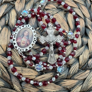 Sacred Heart of Jesus Gifts Sacred Heart Gifts Sacred Heart Rosary Sacred Heart Rosaries Hanfmade Catholic Gifts Catholic Rosary