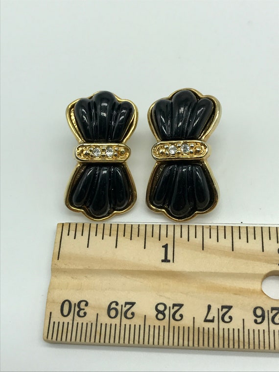 Your Choice of 1 Pair of Vintage Clip-on Earrings… - image 3