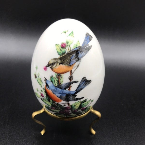 Avon Summer's Song Porcelain Egg with Bird's and berries on Vtg brass stand