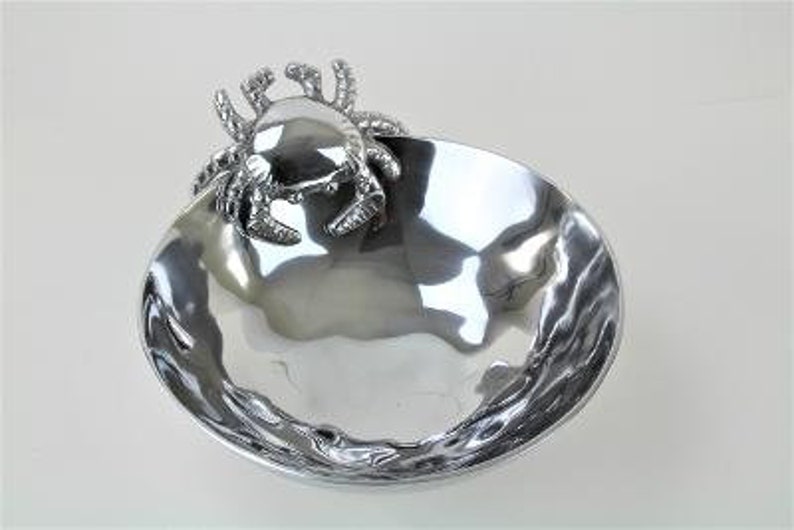 India Round Crab Design Pewter Bowl With Server Set