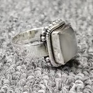 Lucifer Morningstar Rings 925 Sterling Silver Chloe Decker Ring Cat&#39;s Eyes Ring White Monalisa Gemstone Lucifer&#39;s Ring Handmade UNISEX Ring
