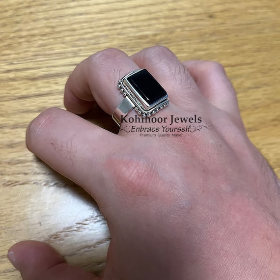 Personnalisez la bague Lucifer Morningstar Argent sterling 925 Pierre precieuse d onyx noir naturel rectangulaire plat Bague UNISEXE faite a la main de Lucifer Etsy France