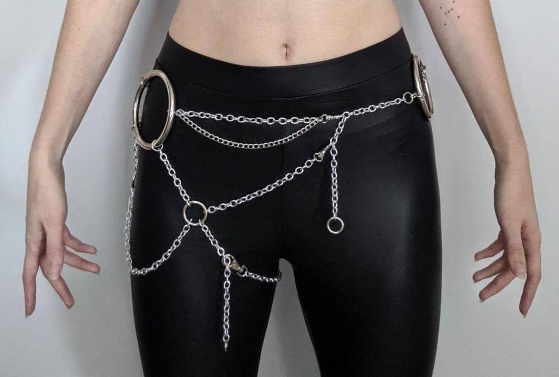 chain hip belt
