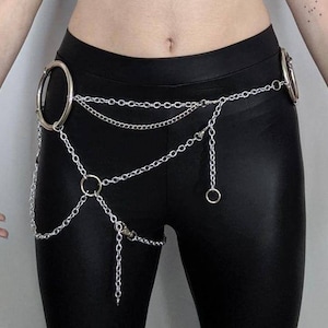 Adjustable chain hip harness belt
