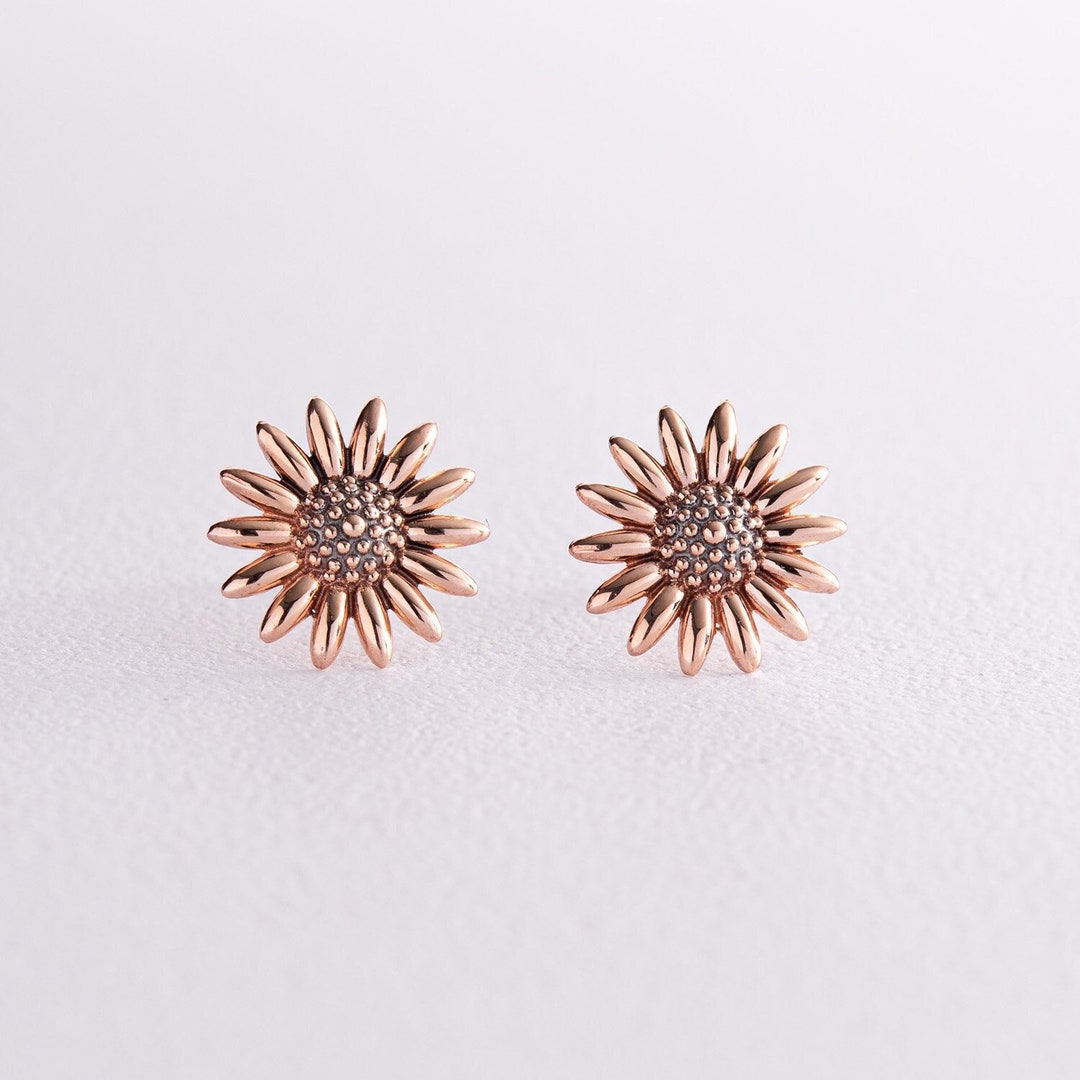 SUNFLOWER EAR STUDS, Flower Stud Earrings, Small Gold Sunflowers Stud Earrings, Aesthetic