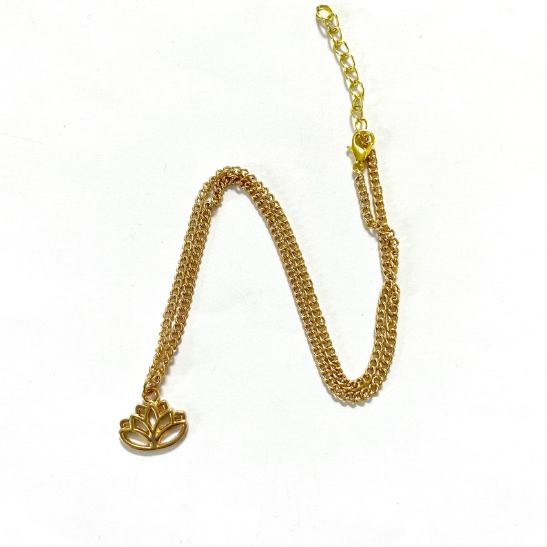 Lotus Flower Chain Necklace