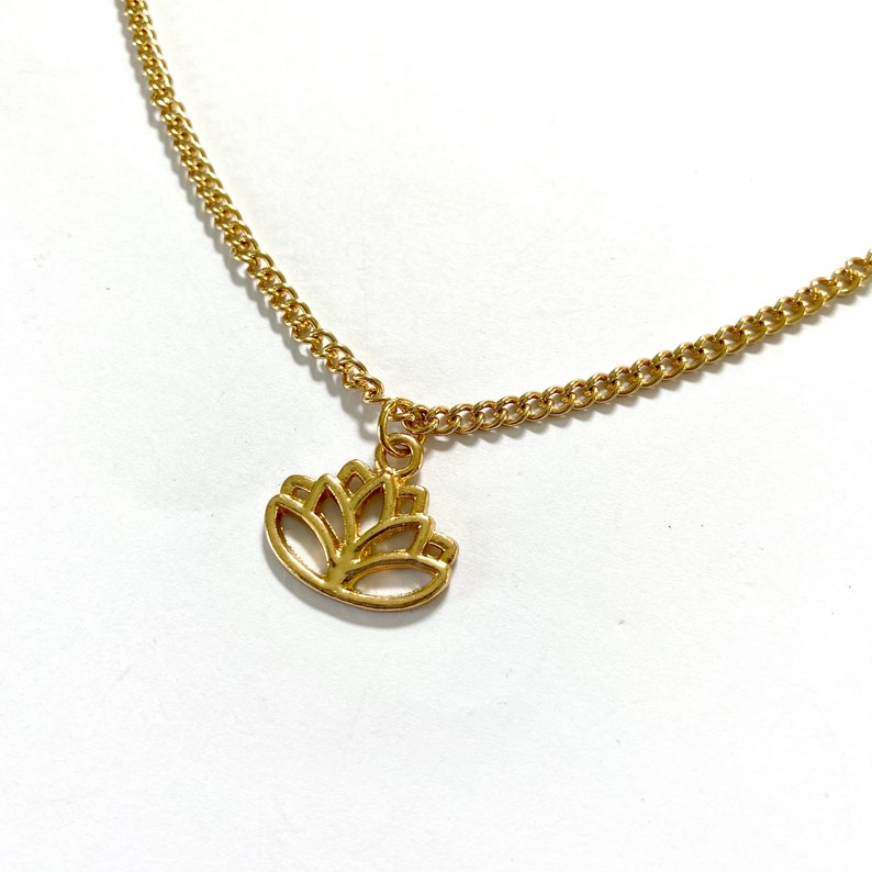 Lotus Flower Chain Necklace