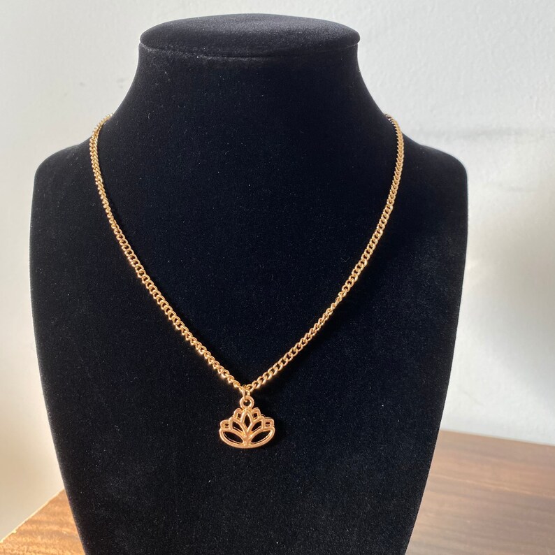 Lotus Flower Chain Necklace