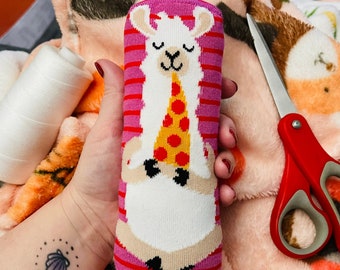 Llama Pizza Catnip Kicker Toy: Handmade Plush Cat Toy