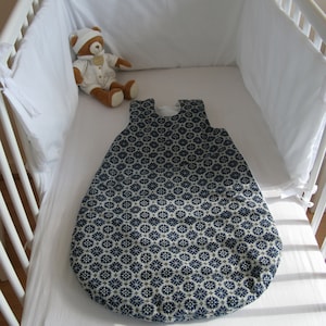 Modello sacco nanna per bambini cucito in Pdf, sacco Swaddle, sacco nanna, foderato, tessuto o jersey lavorato a maglia, regalo per baby shower, neonato fino a 6 mesi
