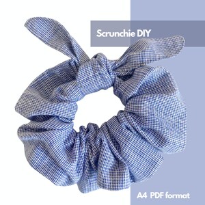 Peut inclure: Un chouchou en tissu gingham bleu et blanc avec un nœud. Scrunchie DIY Format A4 PDF.