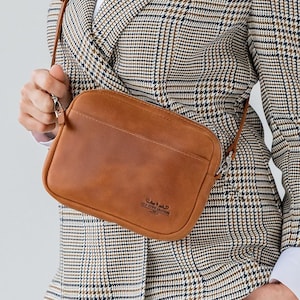 Ledertasche, Schultertasche, Cognac-Handtasche, kleine Handtasche, Handtasche mit Reißverschluss, Damenhandtasche, Geschenk für sie, Geburtstagsgeschenk, Umhängetasche
