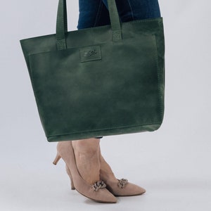 Grüne Ledertasche, Frauen-Ledertasche, Frauen-Einkaufstasche, tägliche Gebrauch Tasche, Frau Laptoptasche, Geschenk für Frau, Lederumhängetasche, Einkaufstasche